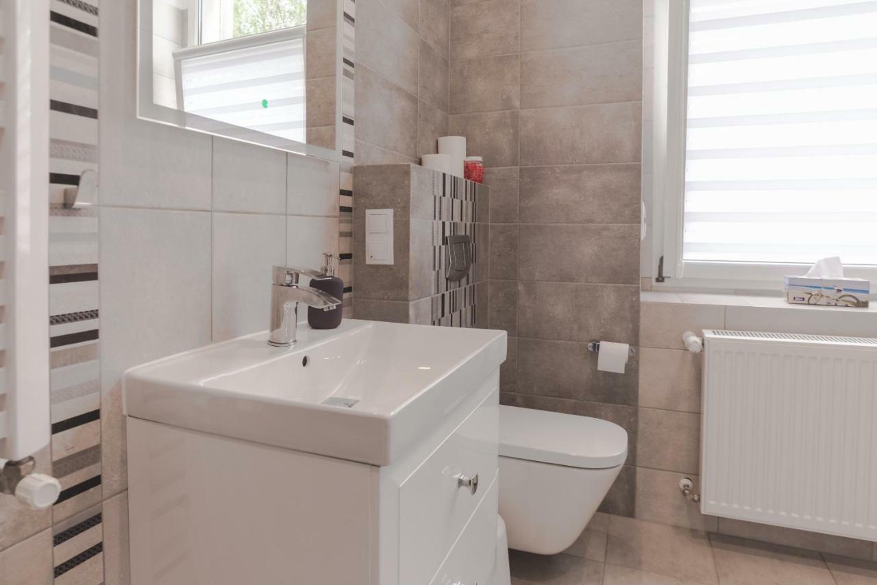 Otwarte Drzwi Apartment Duszniki Zdroj Luaran gambar