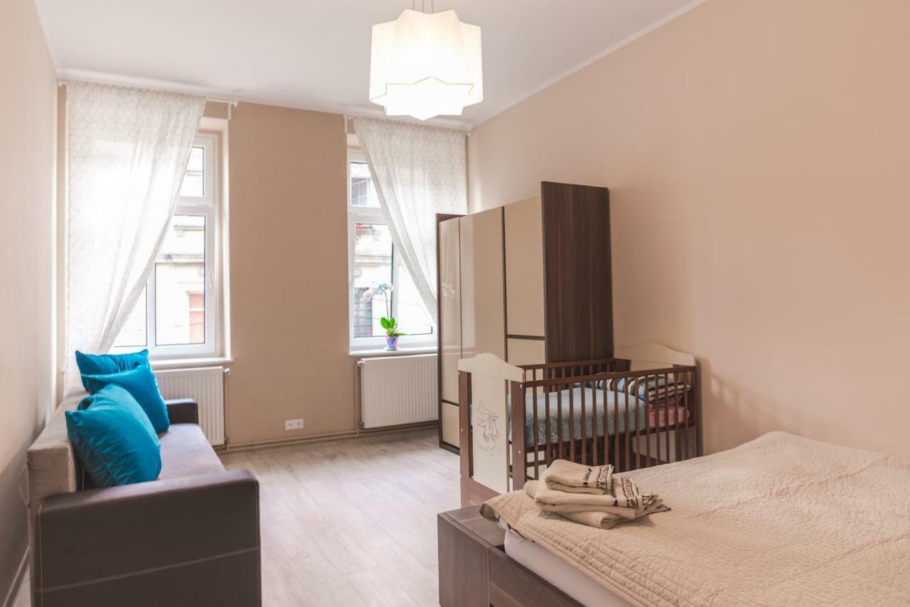 Otwarte Drzwi Apartment Duszniki Zdroj Luaran gambar