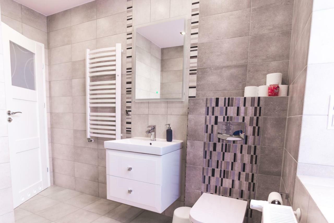 Otwarte Drzwi Apartment Duszniki Zdroj Luaran gambar