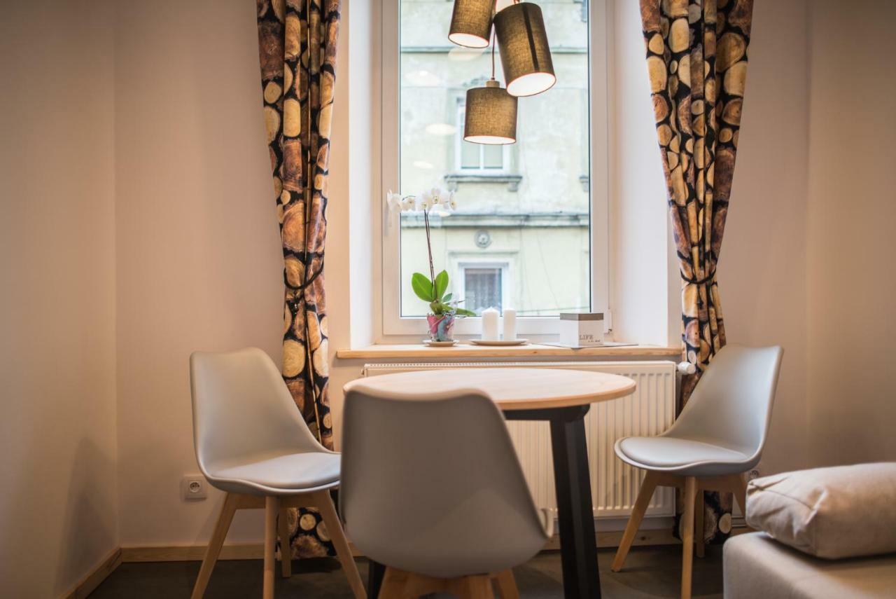 Otwarte Drzwi Apartment Duszniki Zdroj Luaran gambar